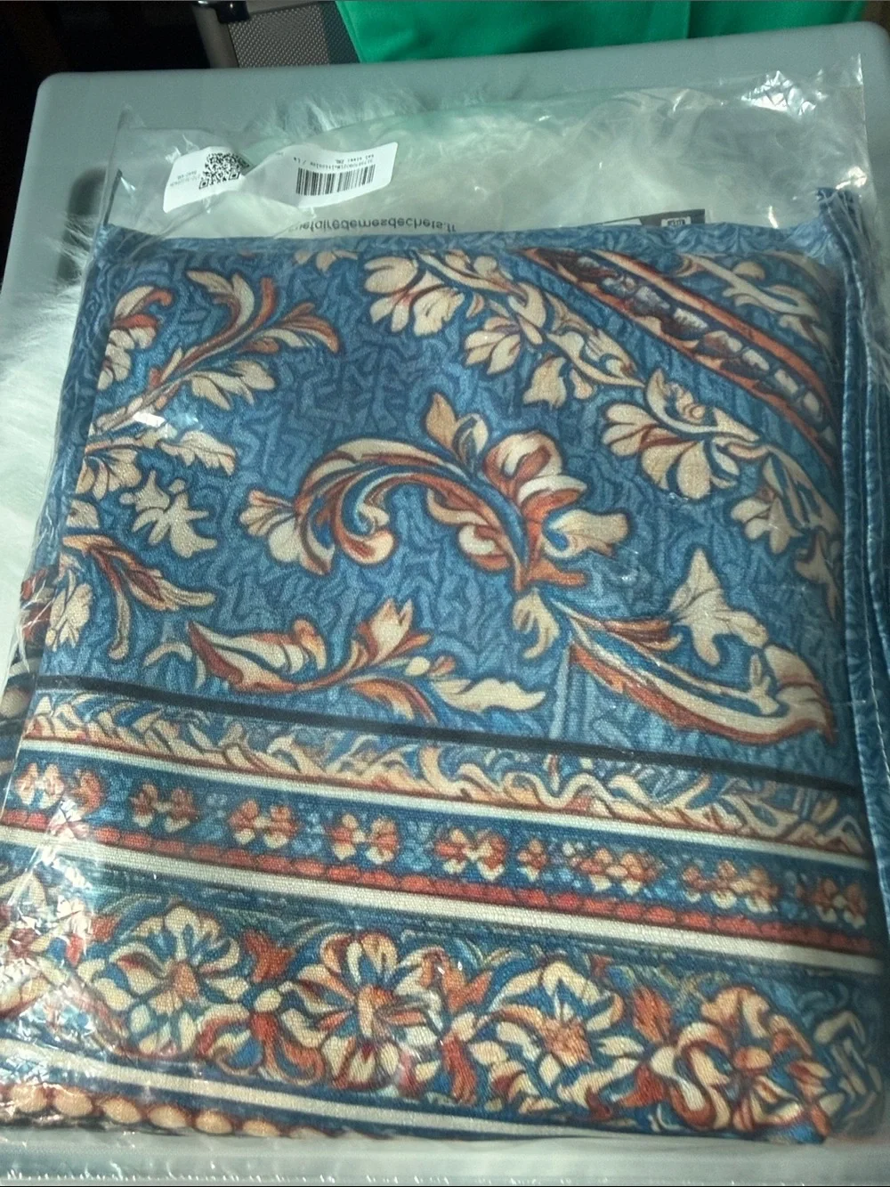 Blue Floral Decorative Throw Blanket - Brand Unspecified
